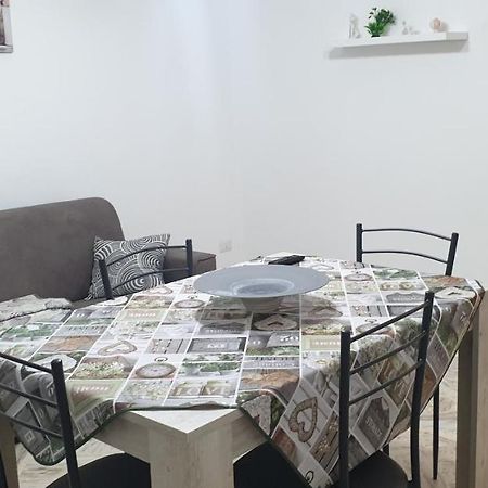 Apartamento Dimora Di Giada Bríndisi Exterior foto
