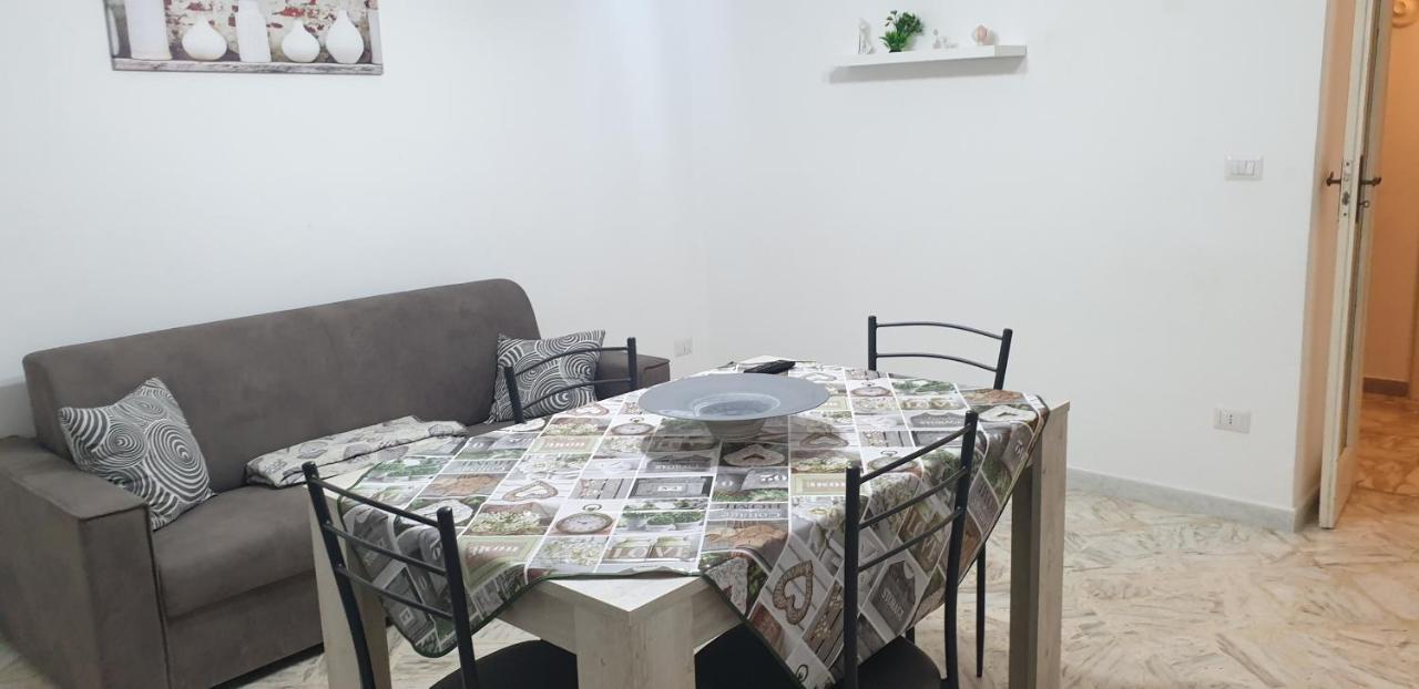 Apartamento Dimora Di Giada Bríndisi Exterior foto