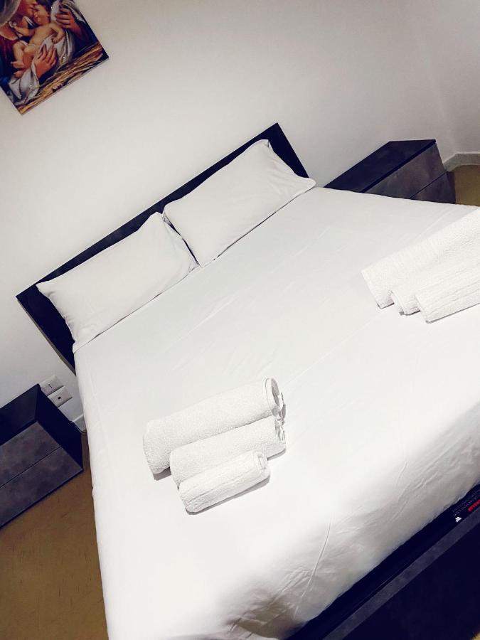 Apartamento Dimora Di Giada Bríndisi Exterior foto