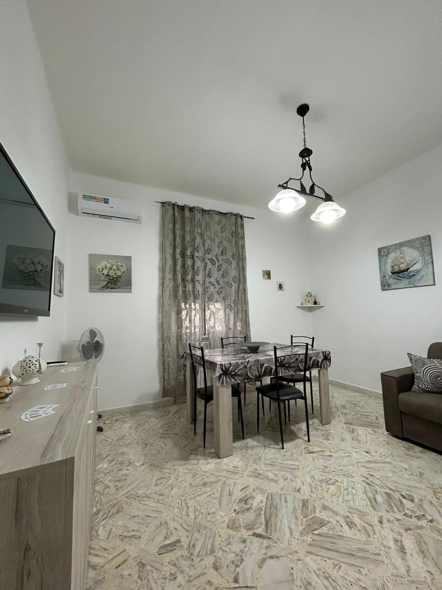 Apartamento Dimora Di Giada Bríndisi Habitación foto